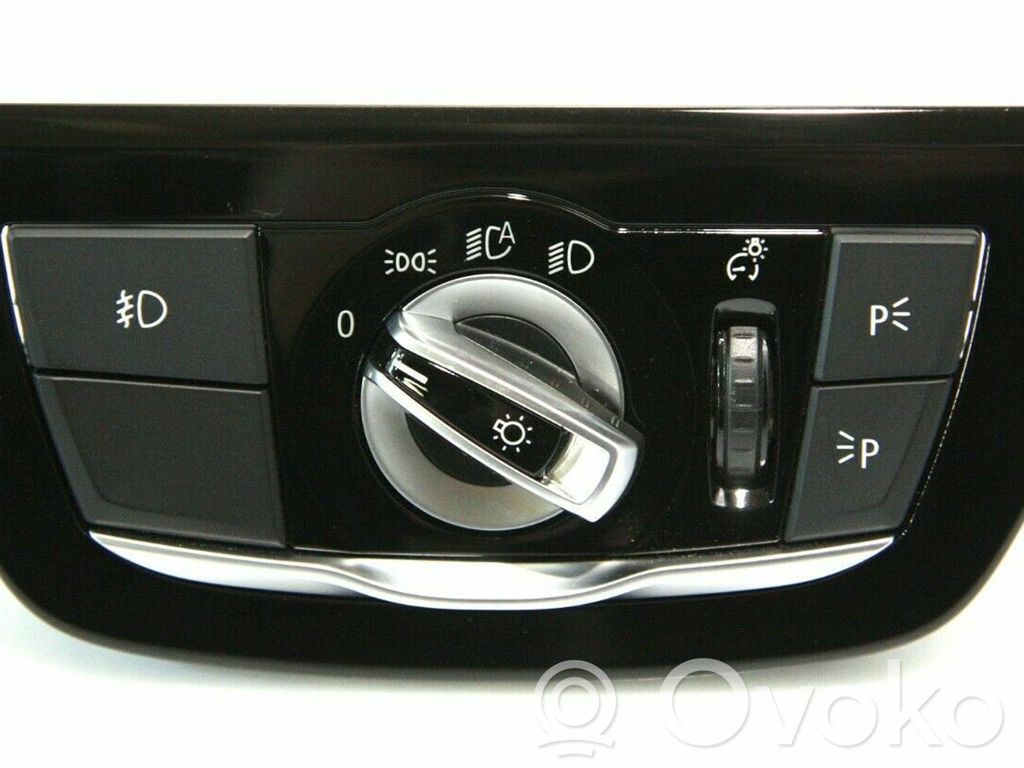 BMW 5 G30 G31 G38 Light switch 
