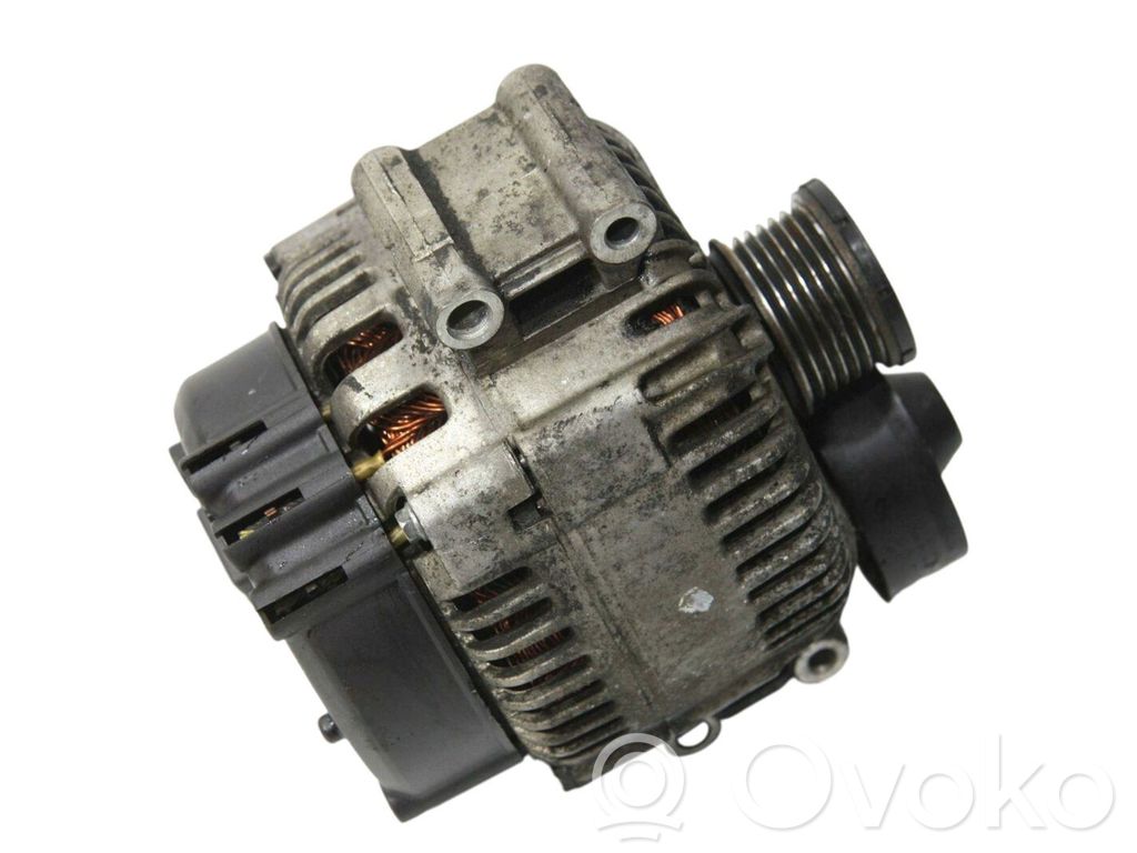 BMW 5 E60 E61 Alternador 