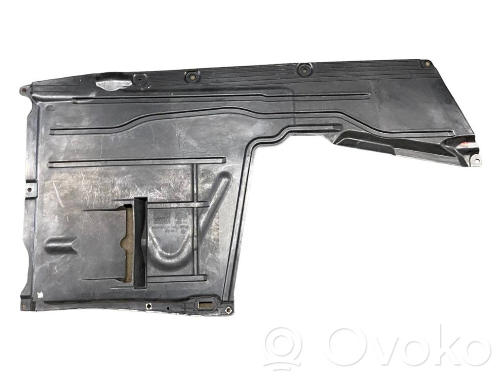 BMW 2 F22 F23 Center/middle under tray cover 