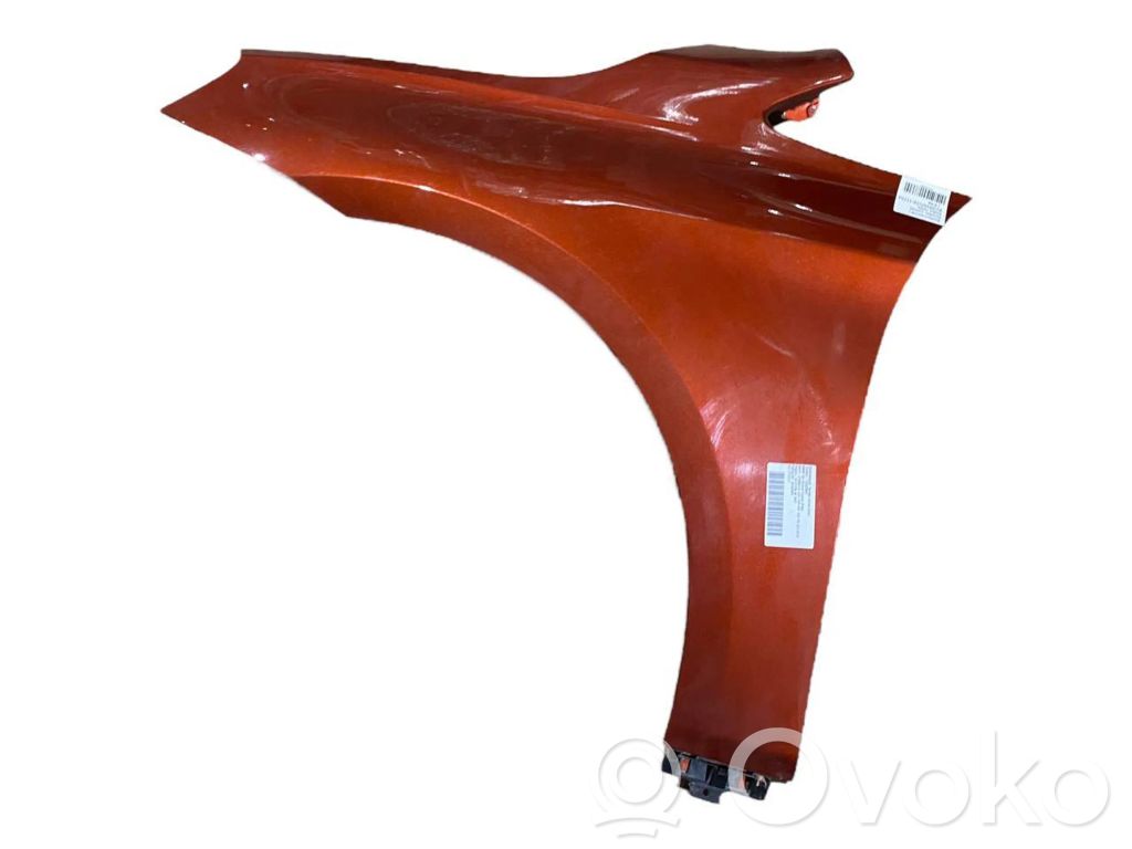 BMW 2 F46 Sparnas 