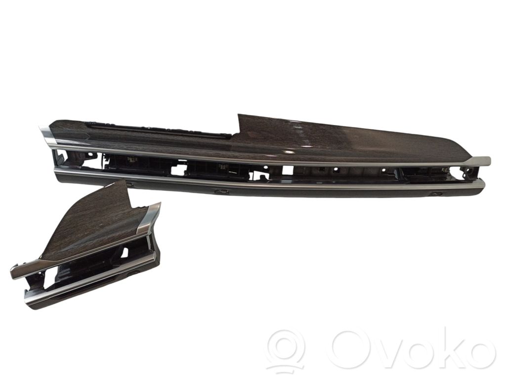 BMW 7 G70 Element deski rozdzielczej 