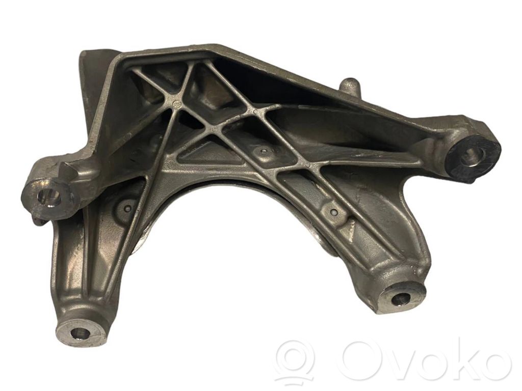 BMW M3 G80 Engine mounting bracket 
