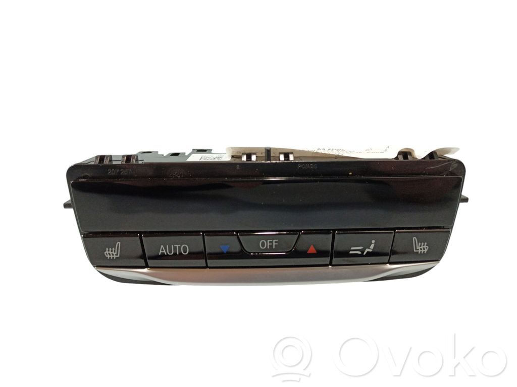 BMW X3 G01 Climate control unit 