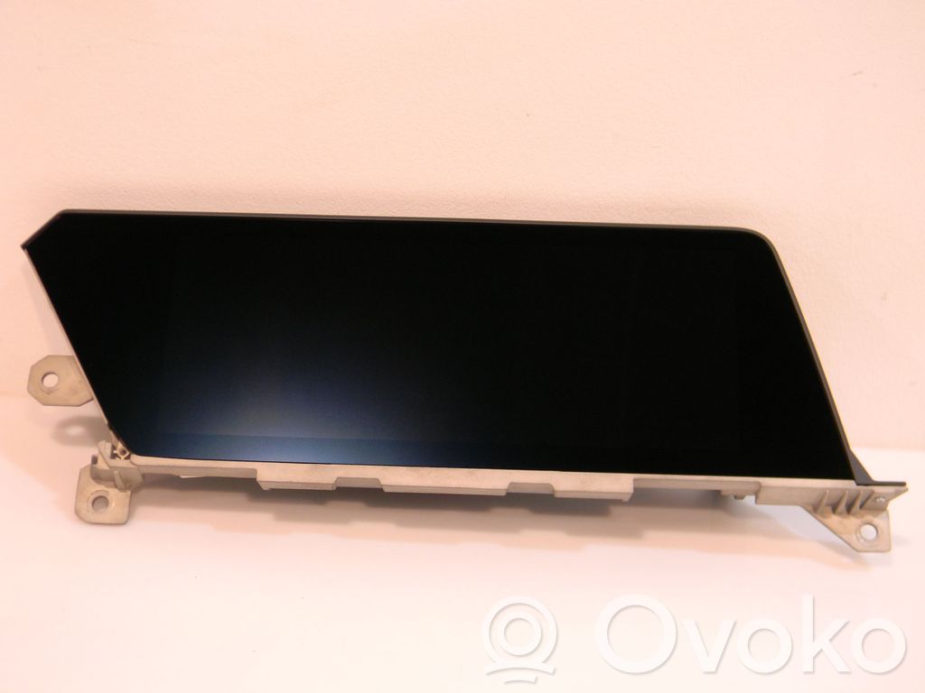 BMW 1 F40 Screen/display/small screen 