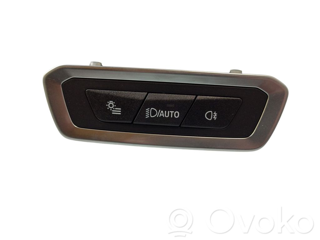 BMW X7 G07 Light switch 