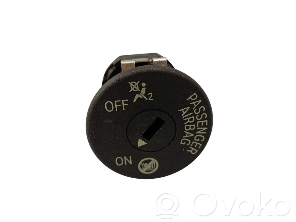 BMW 3 F30 F35 F31 Interruptor de encendido/apagado del airbag de pasajero 