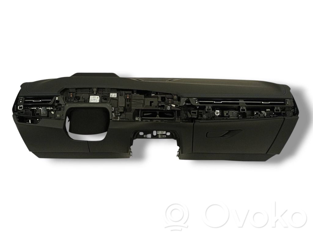 BMW X1 U11 Panelė 