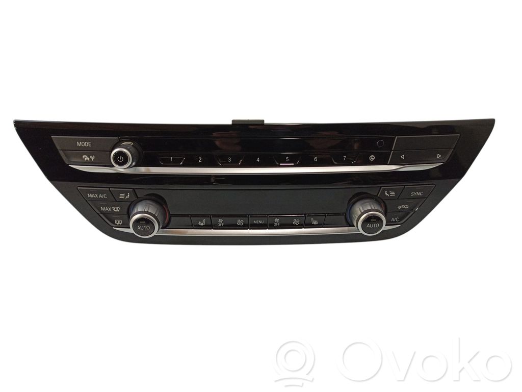 BMW 5 G30 G31 G38 Climate control unit 