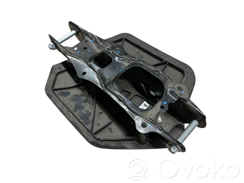 BMW XM Querlenker hinten 