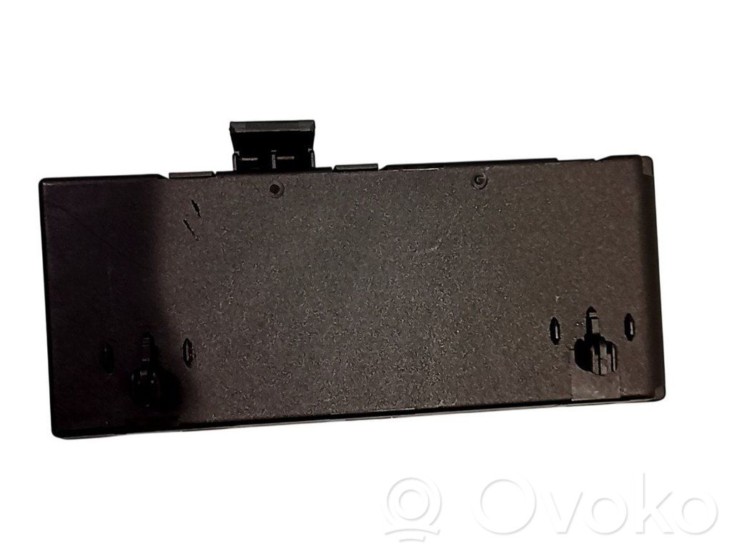 Tailgate/trunk control unit/module   61355B529E5,61355A92319,61355A74B11,5A53D08,5A74B11,5A92319,5B529E5,61355A53D08