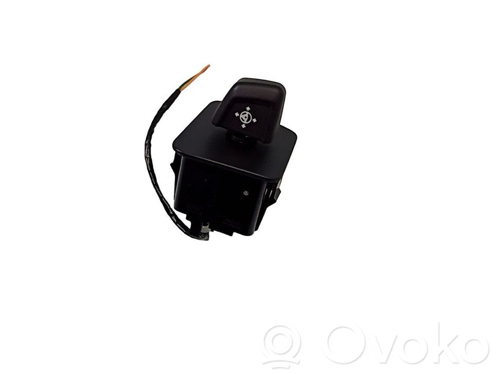 BMW 5 G60 G61 Steering wheel adjustment switch 