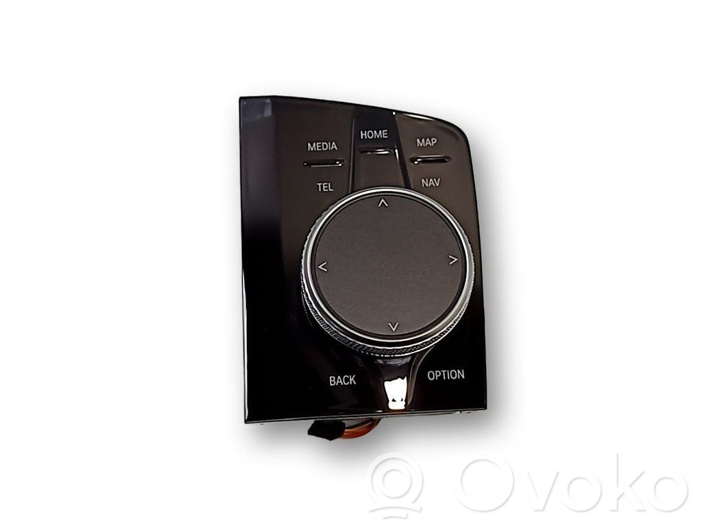 BMW M2 G87 Head unit multimedia control 