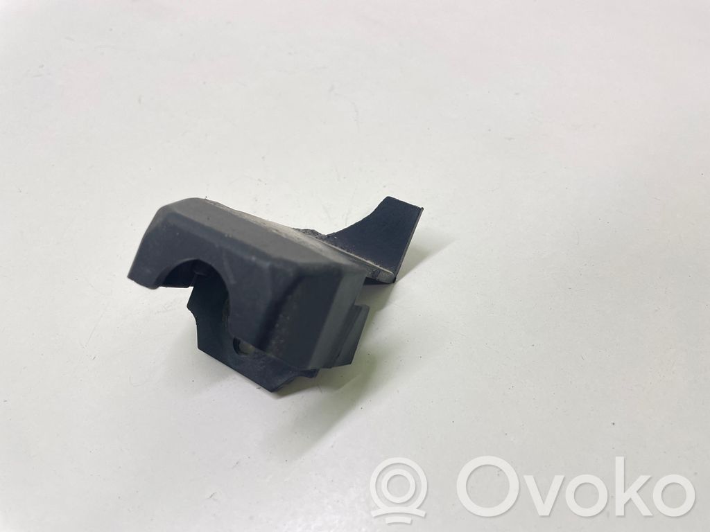 Audi A6 S6 C6 4F Front bumper mounting bracket 