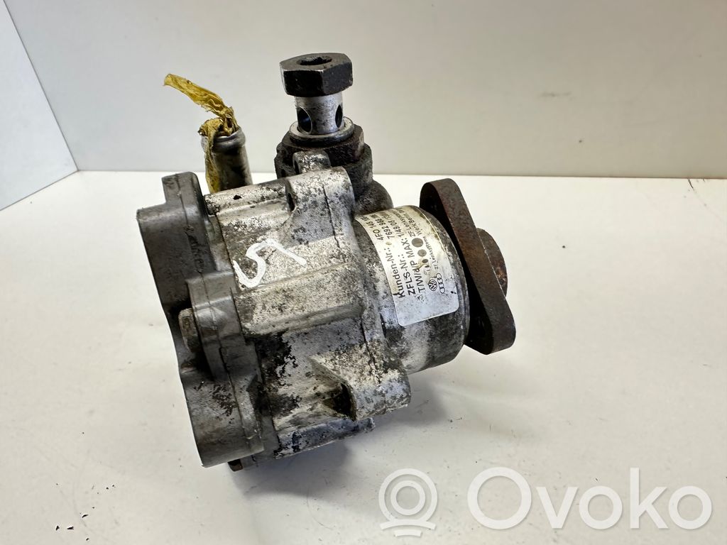 Audi A6 S6 C6 4F Ohjaustehostimen pumppu 