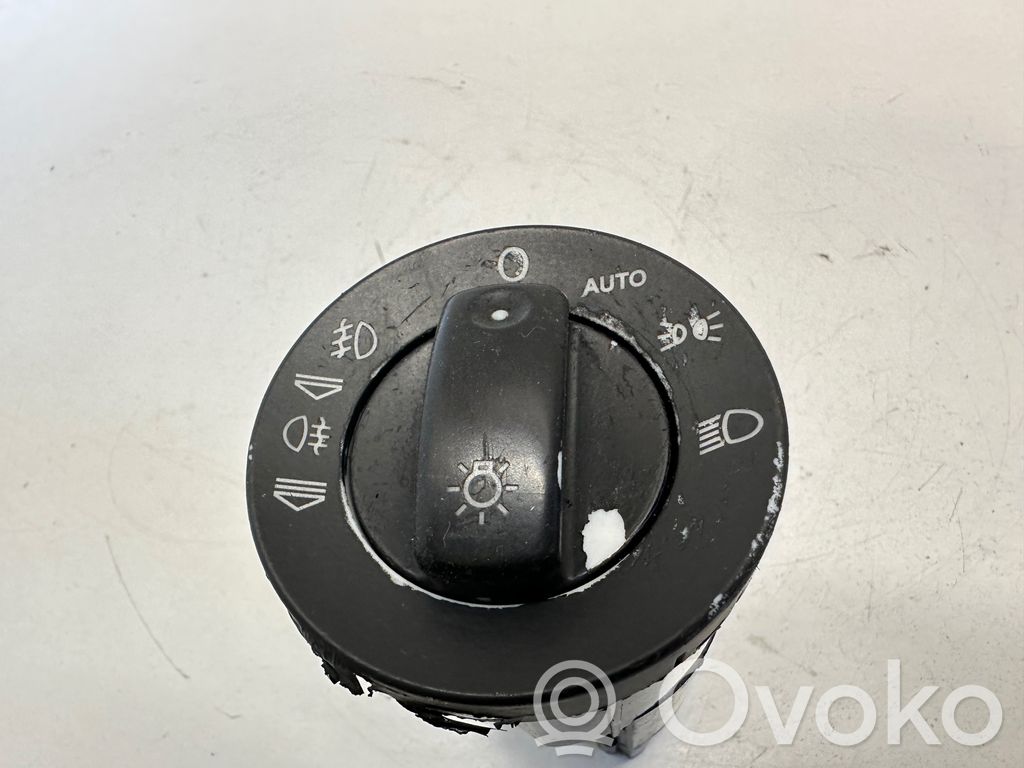 Audi A4 S4 B7 8E 8H Lichtschalter 
