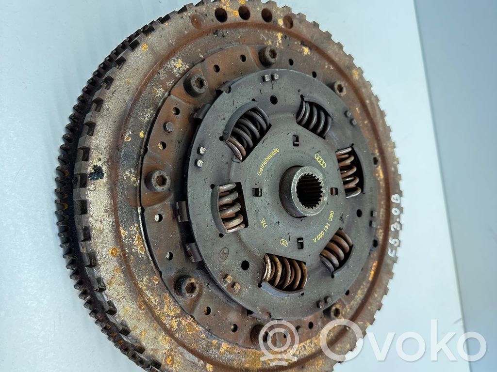 Audi A6 S6 C5 4B Zweimassenschwungrad 