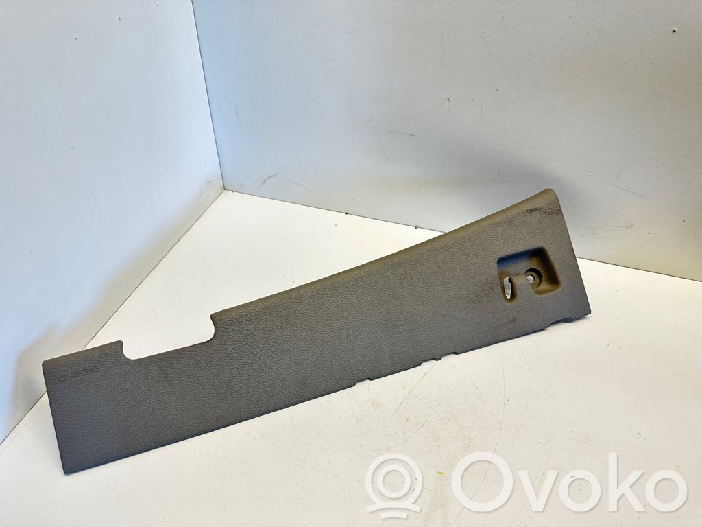 Other trunk/boot trim element   1882