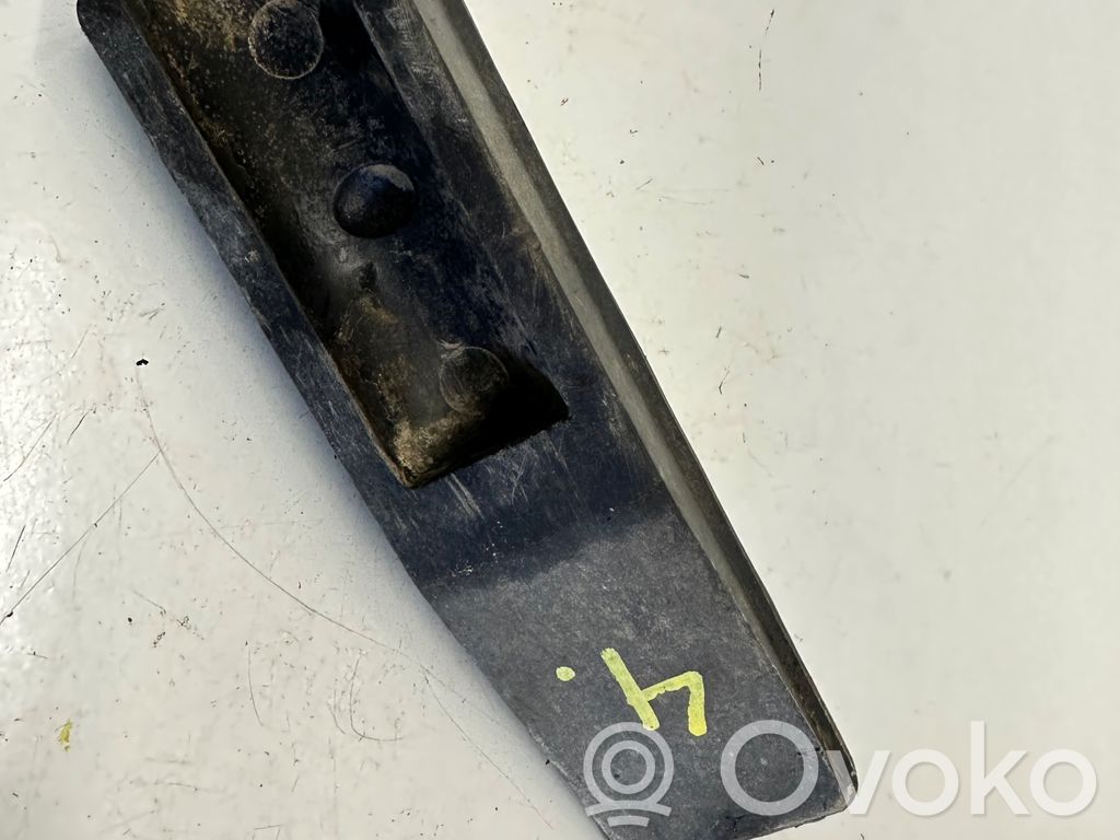 Audi A6 S6 C6 4F Steckdose 