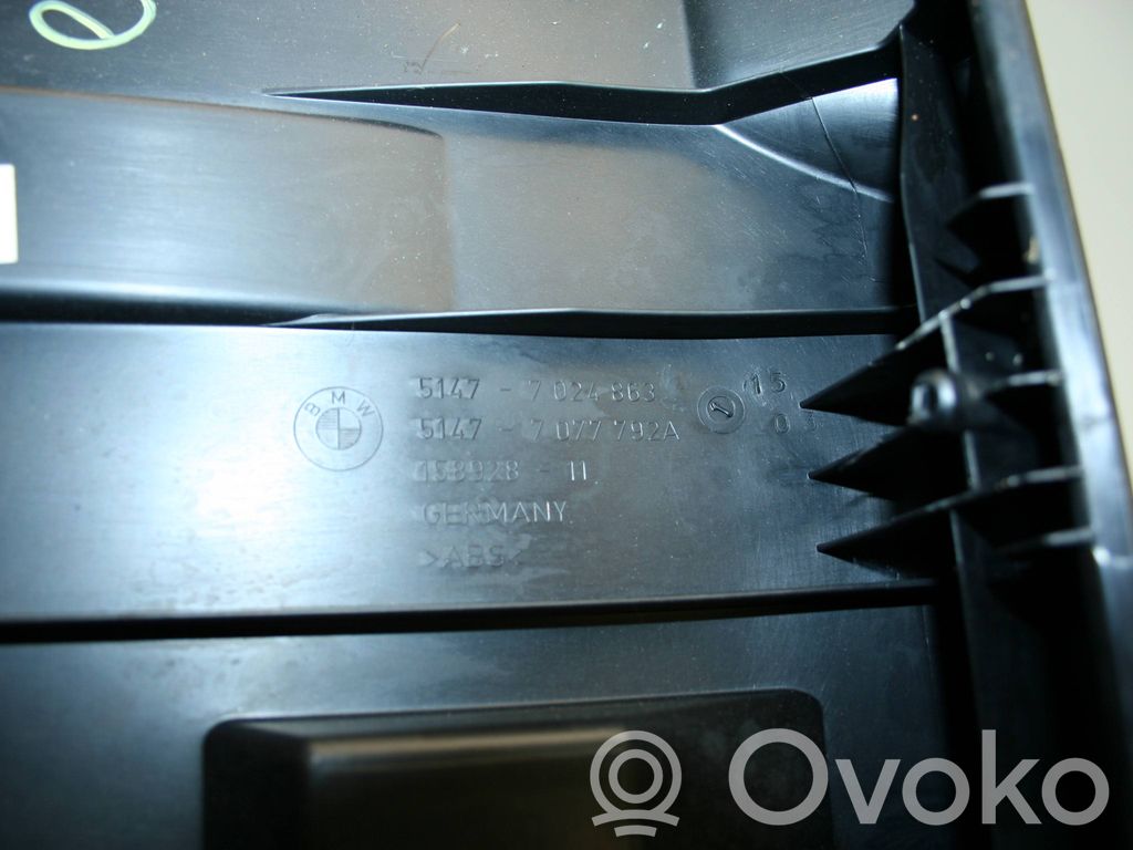 BMW 5 E60 E61 Other trunk/boot trim element 