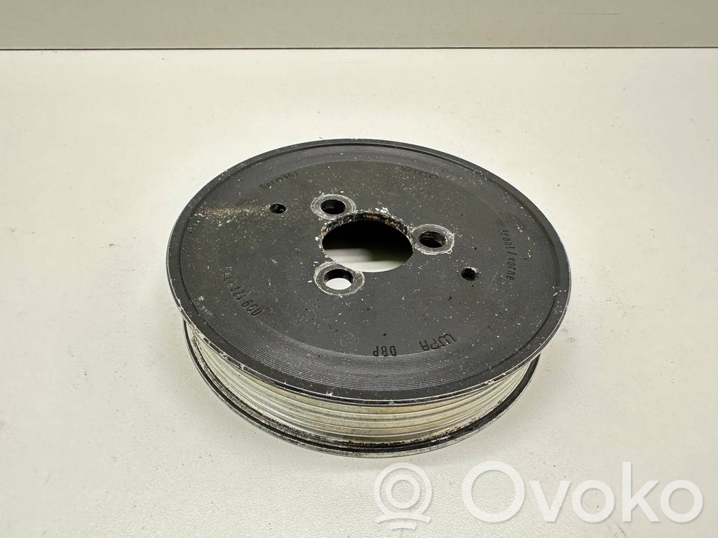 Audi A4 S4 B7 8E 8H Power steering pump pulley 