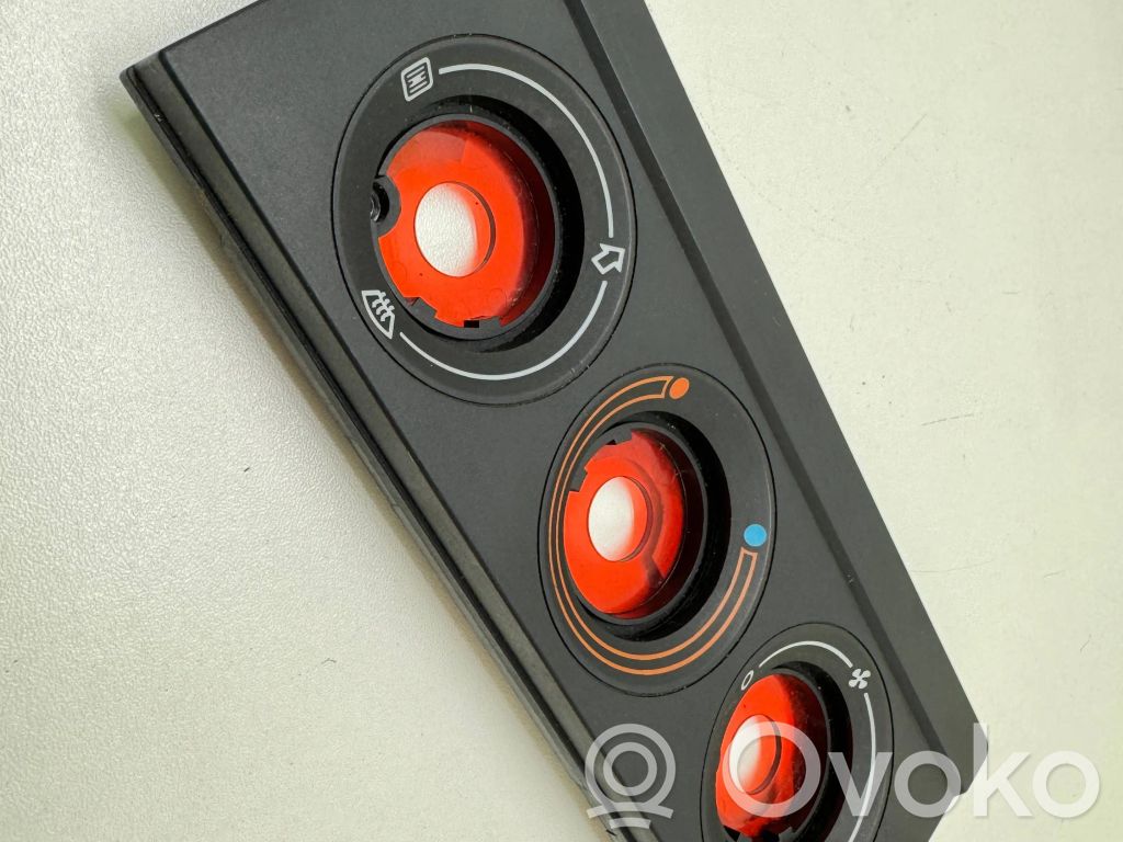 Audi 80 90 S2 B4 Climate control unit 