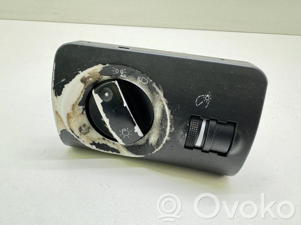 Audi A6 S6 C5 4B Light switch 