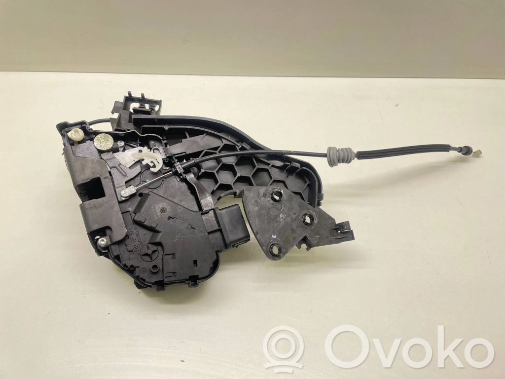 Volvo V50 Takaoven lukko 