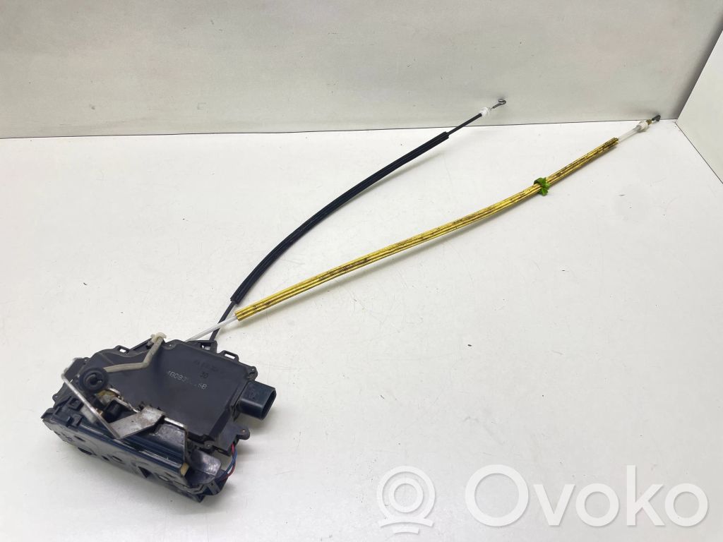 Audi A6 S6 C5 4B Takaoven lukko 