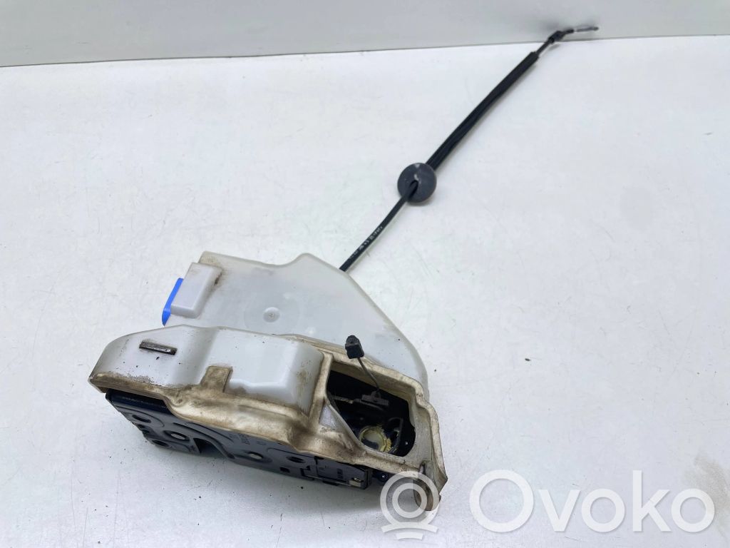 Volkswagen Jetta V Zamek drzwi przednich 