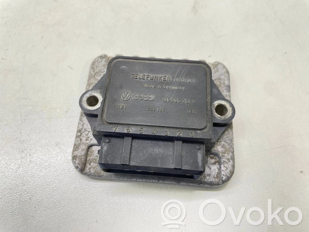 Audi 80 90 B3 Ignition amplifier control unit 