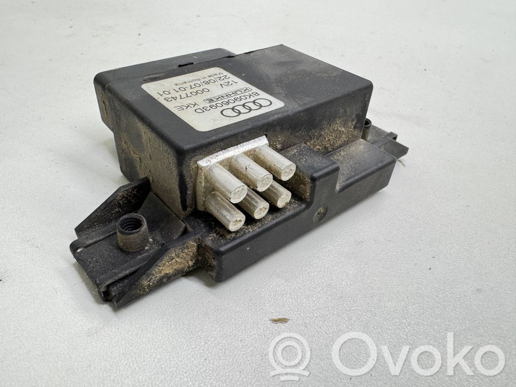 Audi A5 8T 8F Fuel injection pump control unit/module 