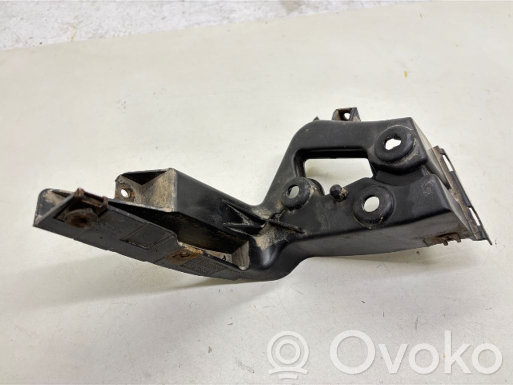 Rear bumper mounting bracket   4E0853914L