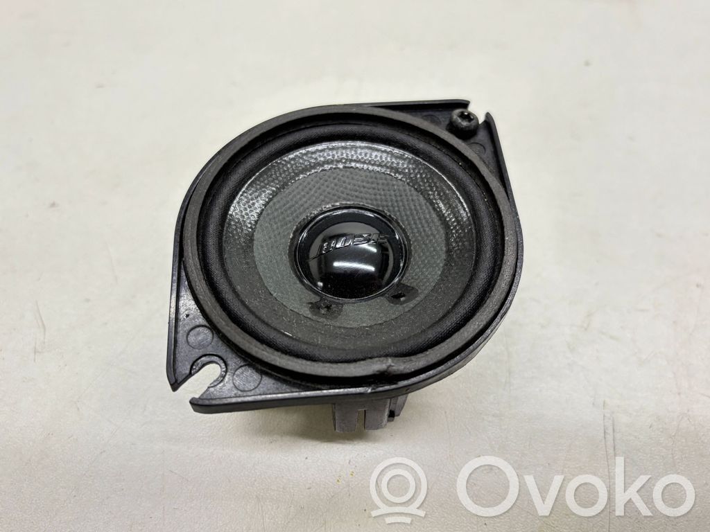 Audi A8 S8 D3 4E Panel speaker 