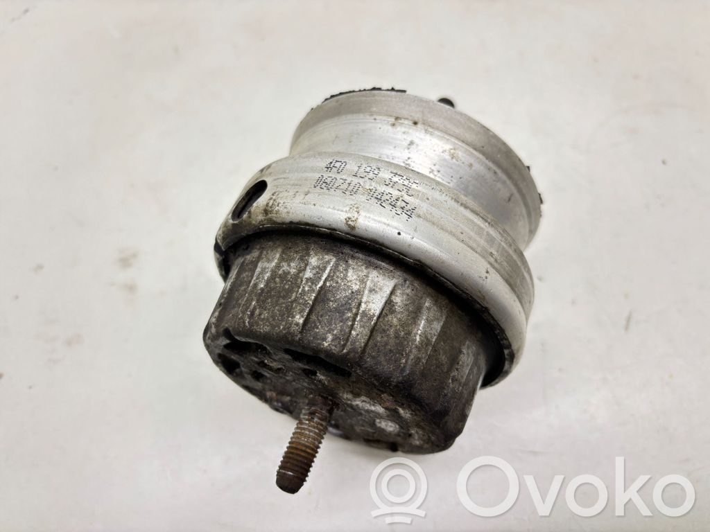 Audi A6 S6 C6 4F Engine mount bracket 