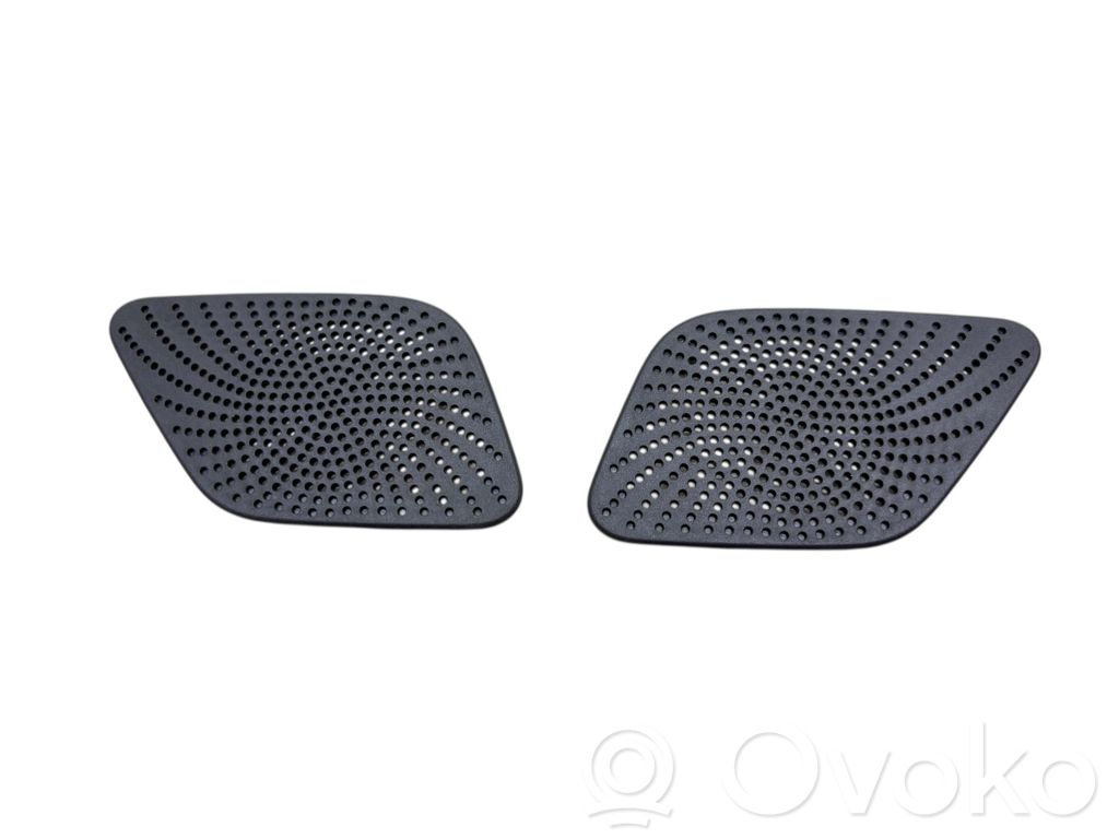 Audi A5 8T 8F Grilles, couvercle de haut-parleur porte arrière 
