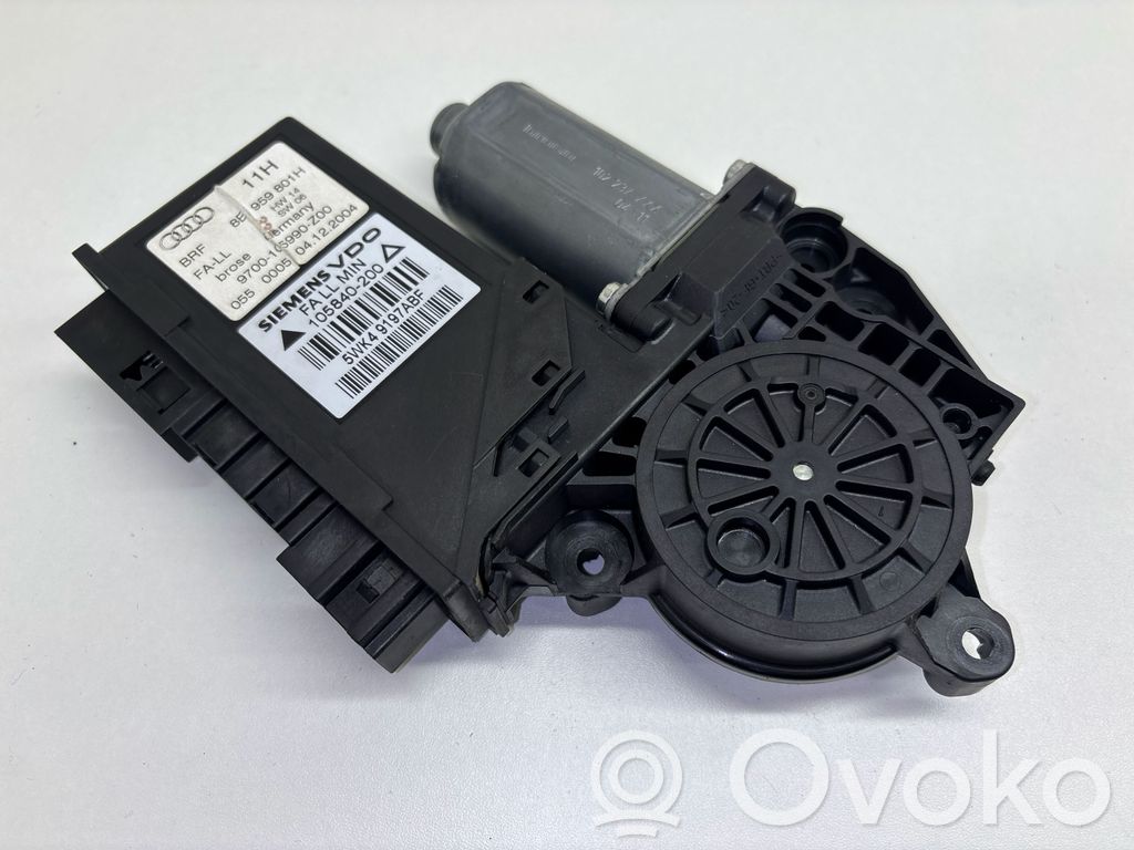 Audi A4 S4 B7 8E 8H Etuoven ikkunan nostomoottori 
