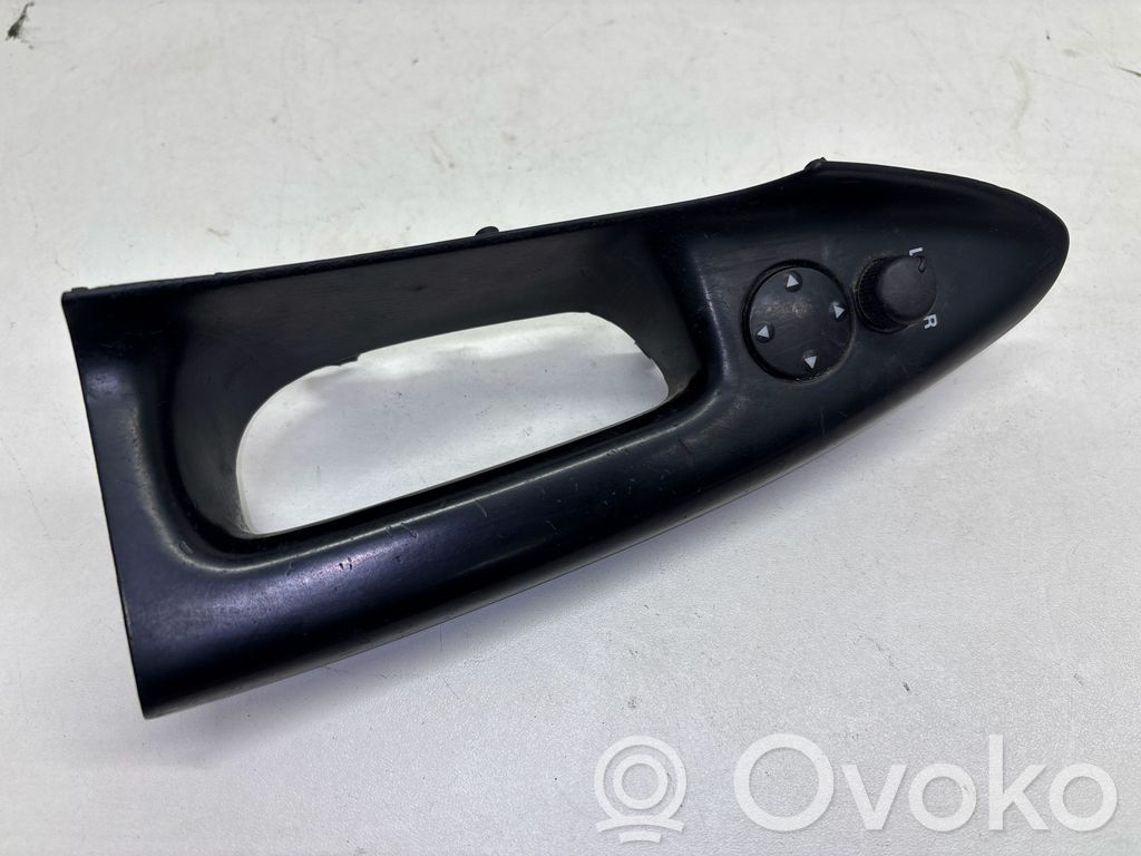 Audi A4 S4 B5 8D Wing mirror switch 