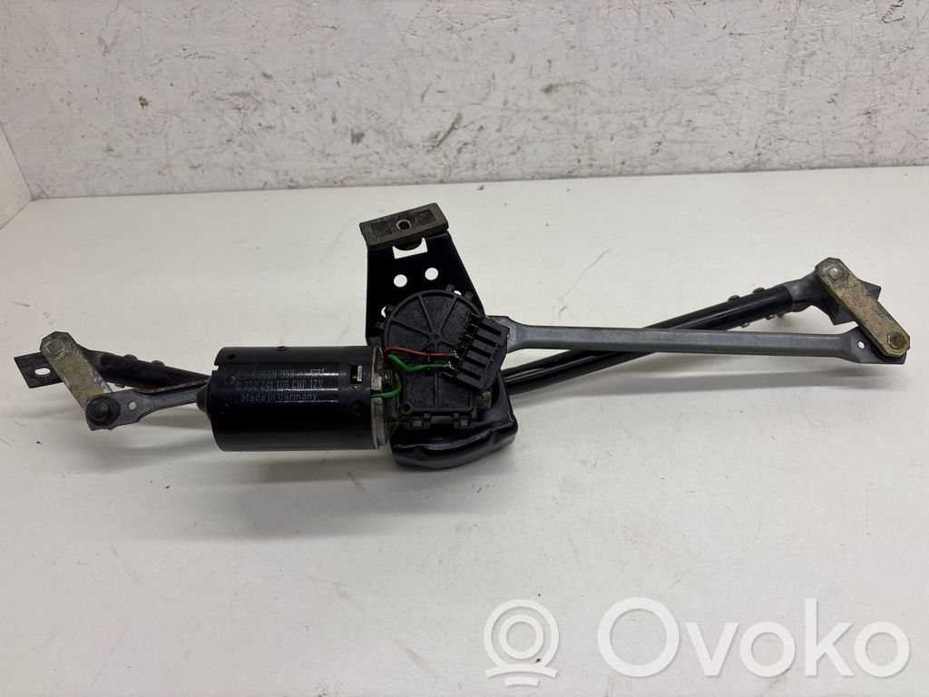 Audi Cabriolet B3 8G Motor y varillaje del limpiaparabrisas delantero 