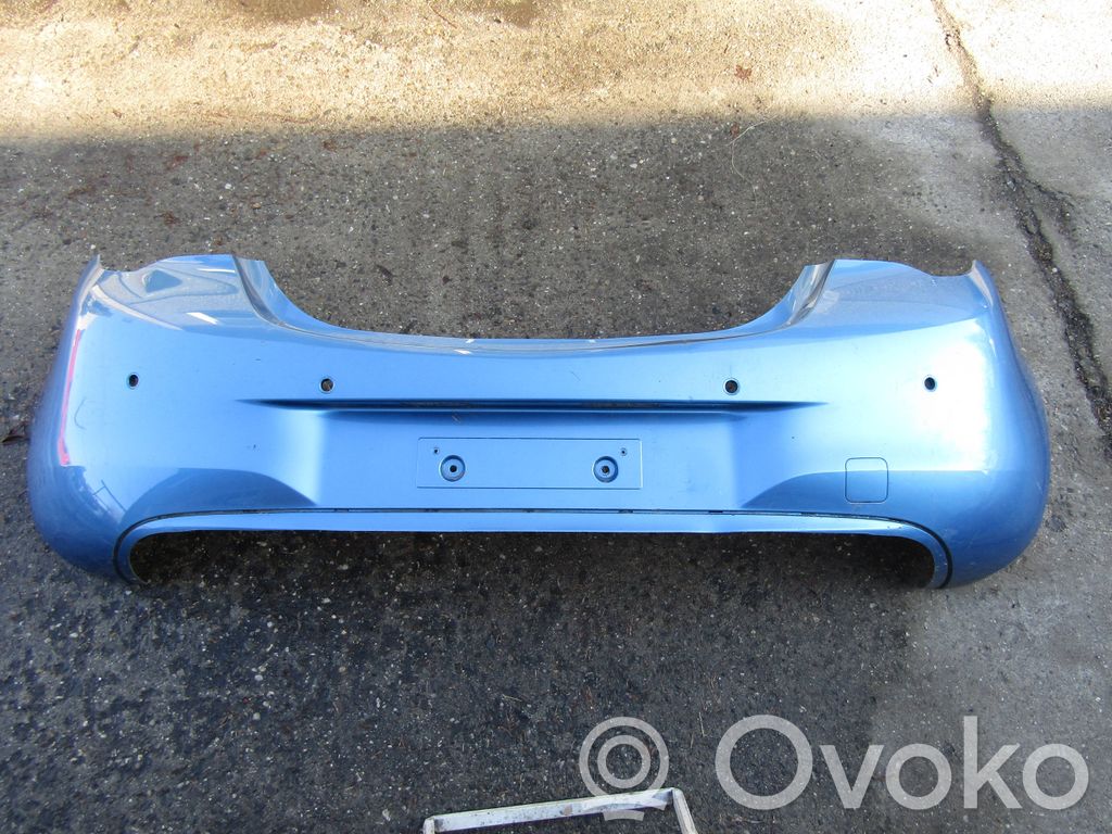 Opel Corsa E Bamperis 