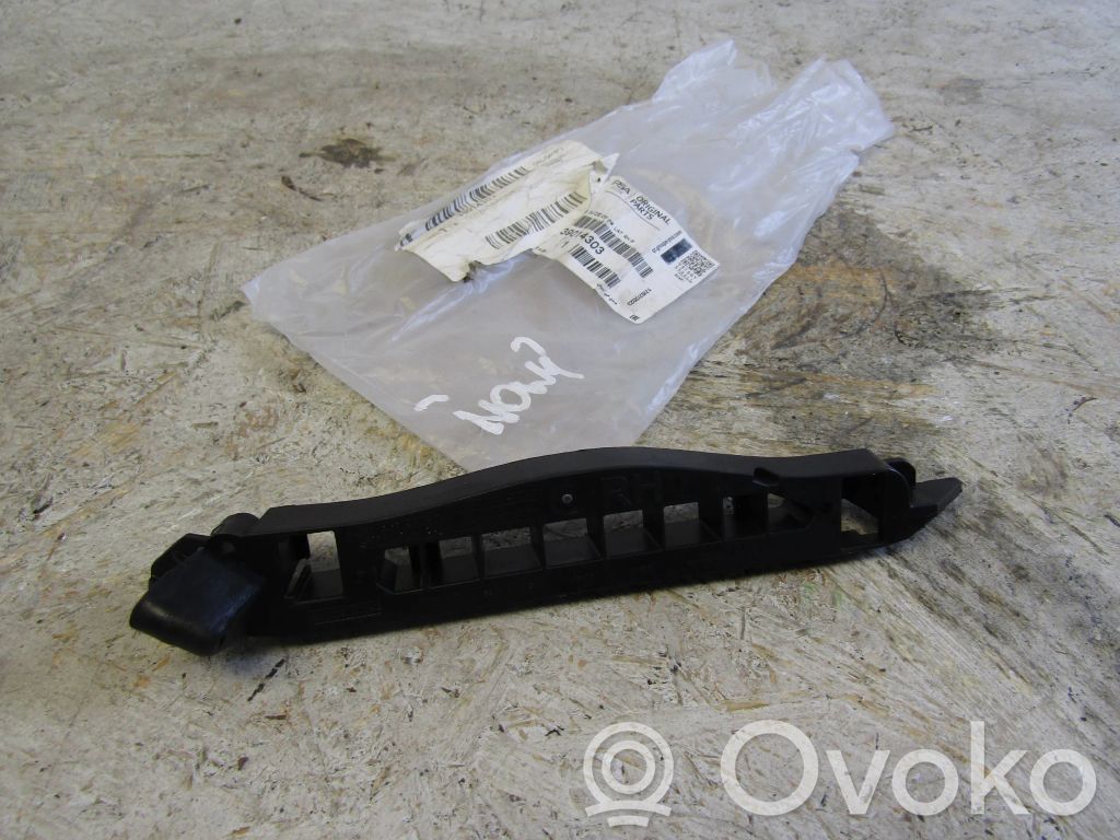 Opel Corsa E Front bumper mounting bracket 