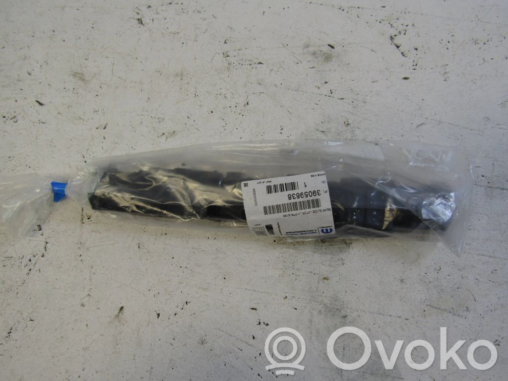 Opel Corsa E Rear bumper mounting bracket 