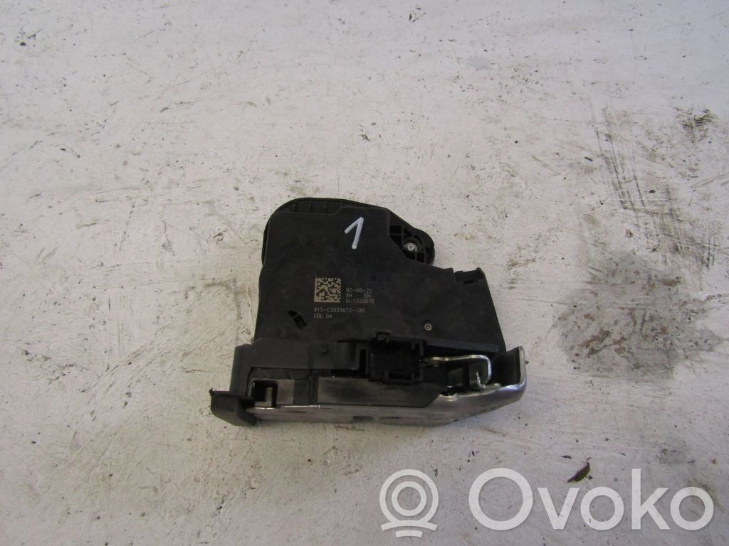 Opel Astra K Etuoven lukko 