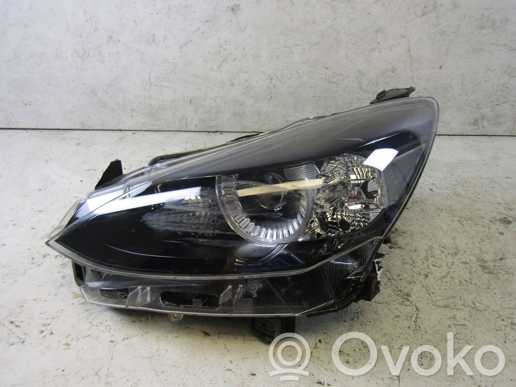 Mazda 2 Headlight/headlamp 