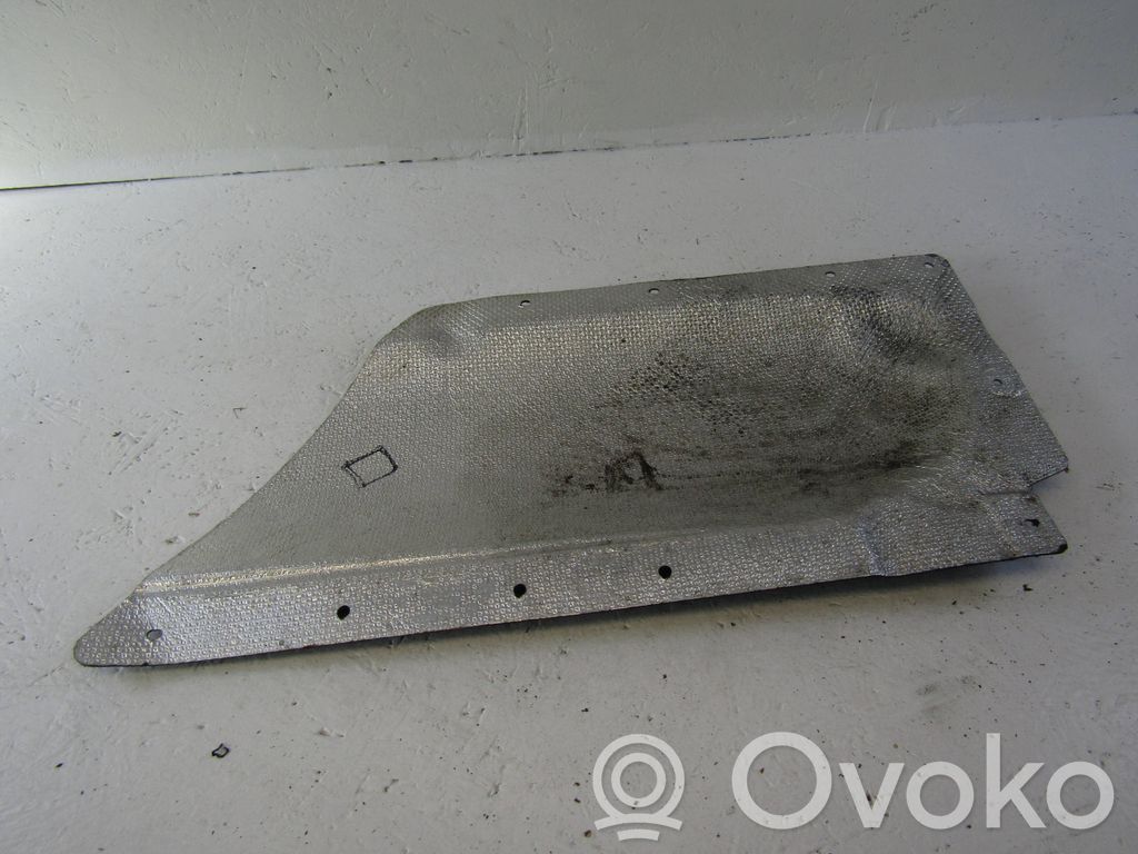 BMW X6 G06 Protección térmica del escape 