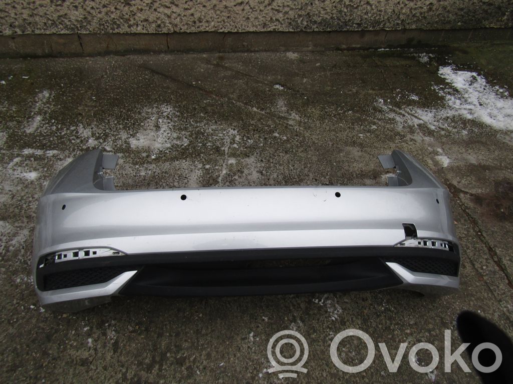Skoda Scala Parachoques 