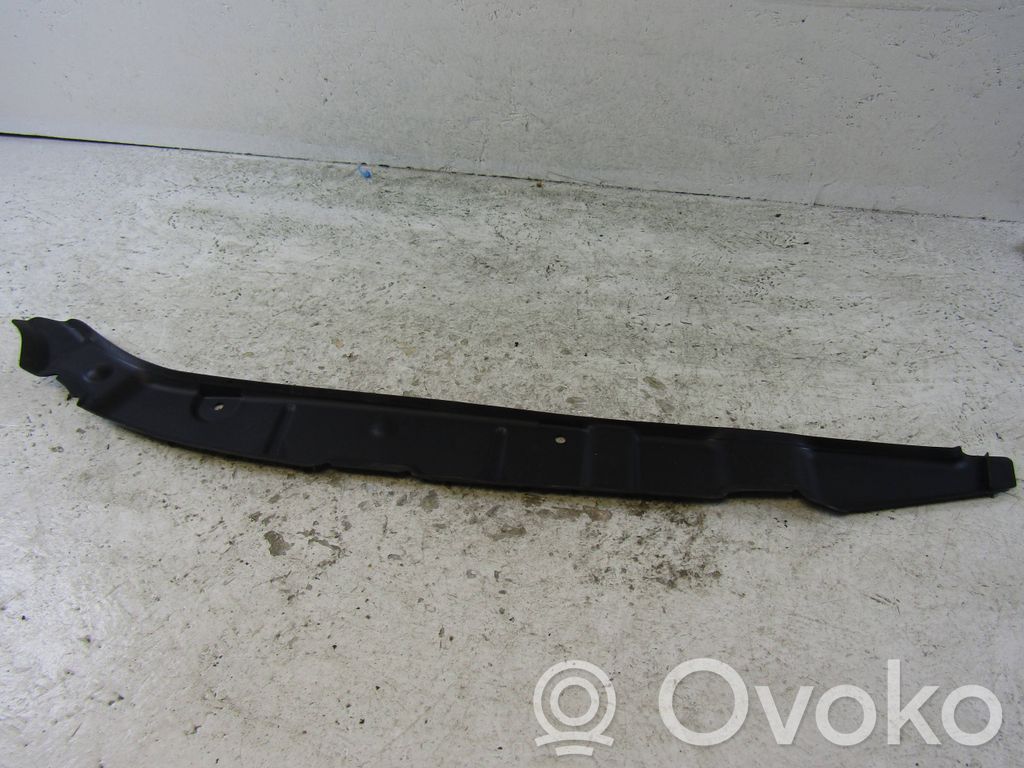 Audi Q7 4M Supporto/guarnizione in poliuretano espanso del parafango 