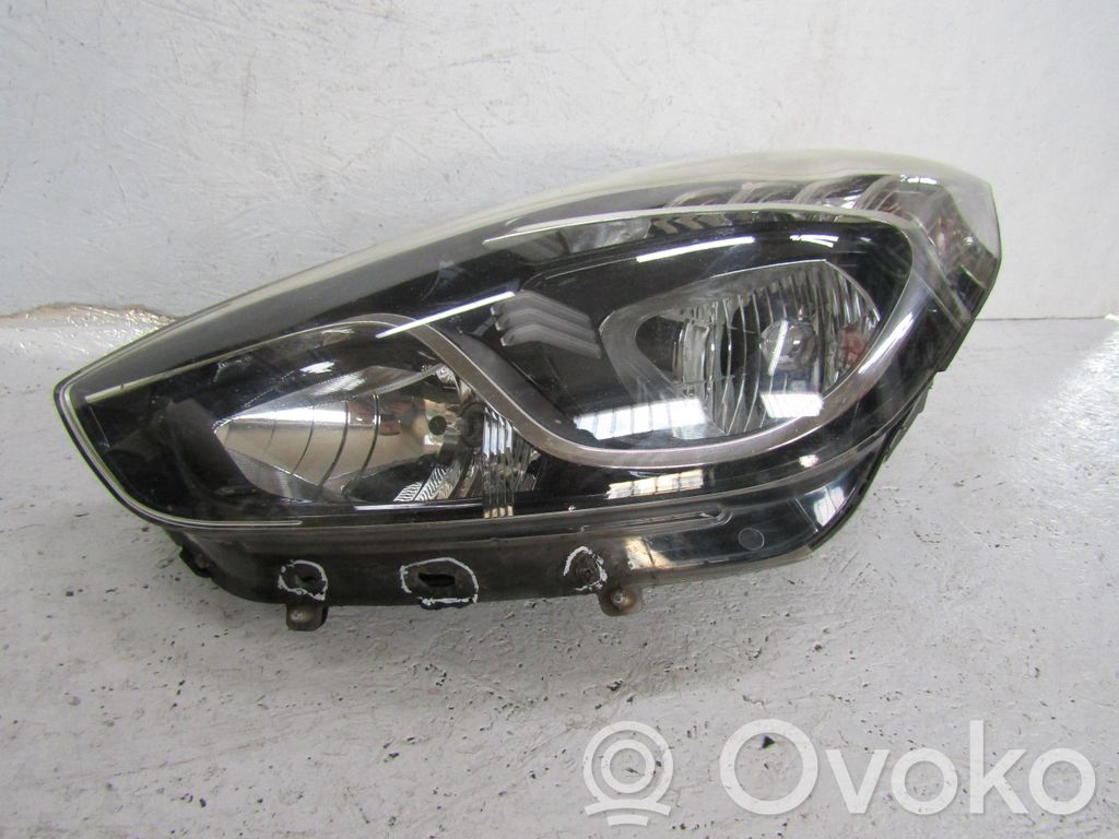 Hyundai i20 (PB PBT) Phare frontale 