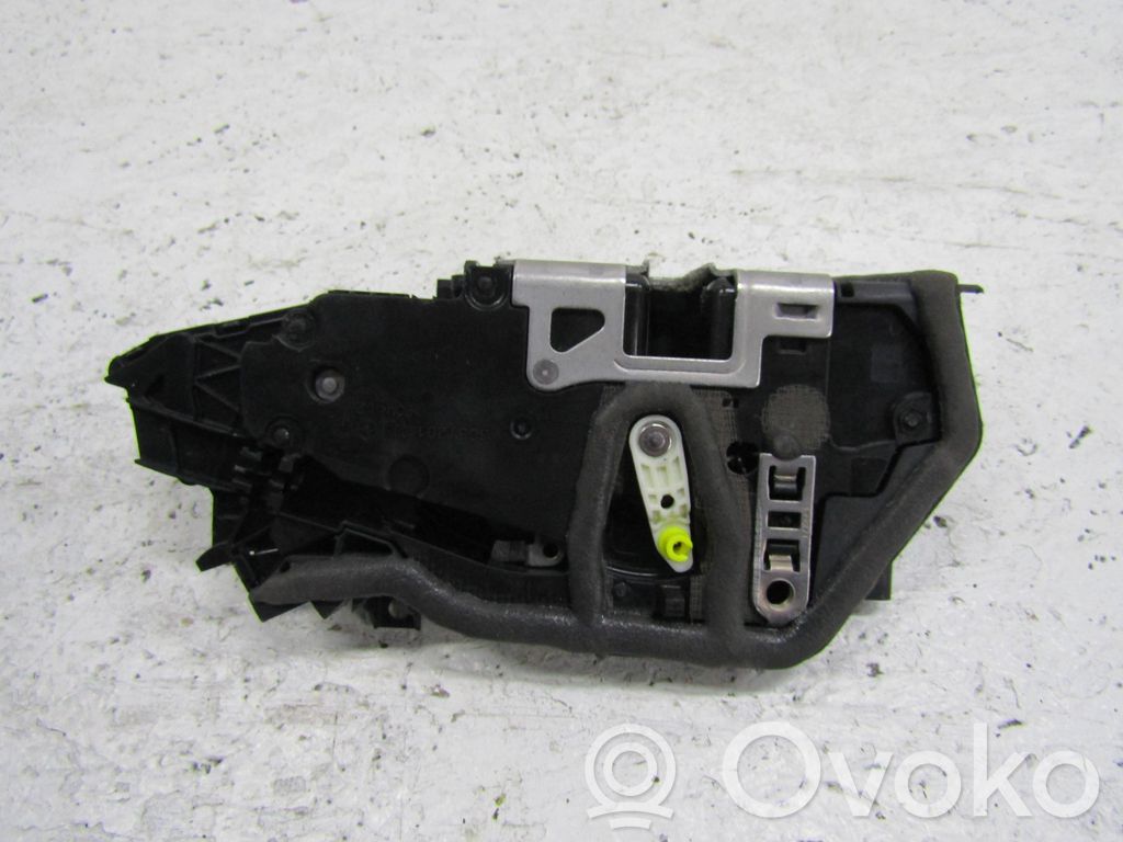 BMW 2 F44 Cerradura de puerta delantera 
