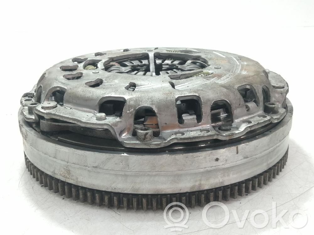 Volante motor   124033610,124033610