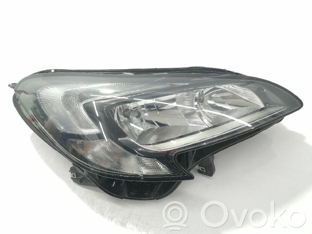 Opel Corsa E Headlight/headlamp 